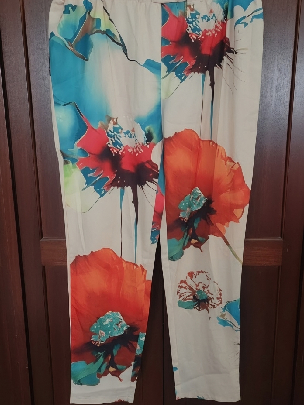 NWOT Cream Wide-Leg Floral Pants with Red & Teal Blooms